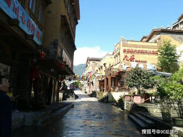 山东鲁西南医院院长宣布绝食以减少欠薪愧疚，院方称属实，当地卫健局回应